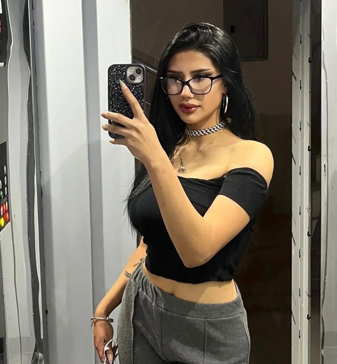Akçalar Zeki Bir Sevgili Bayan Escort Melekhan