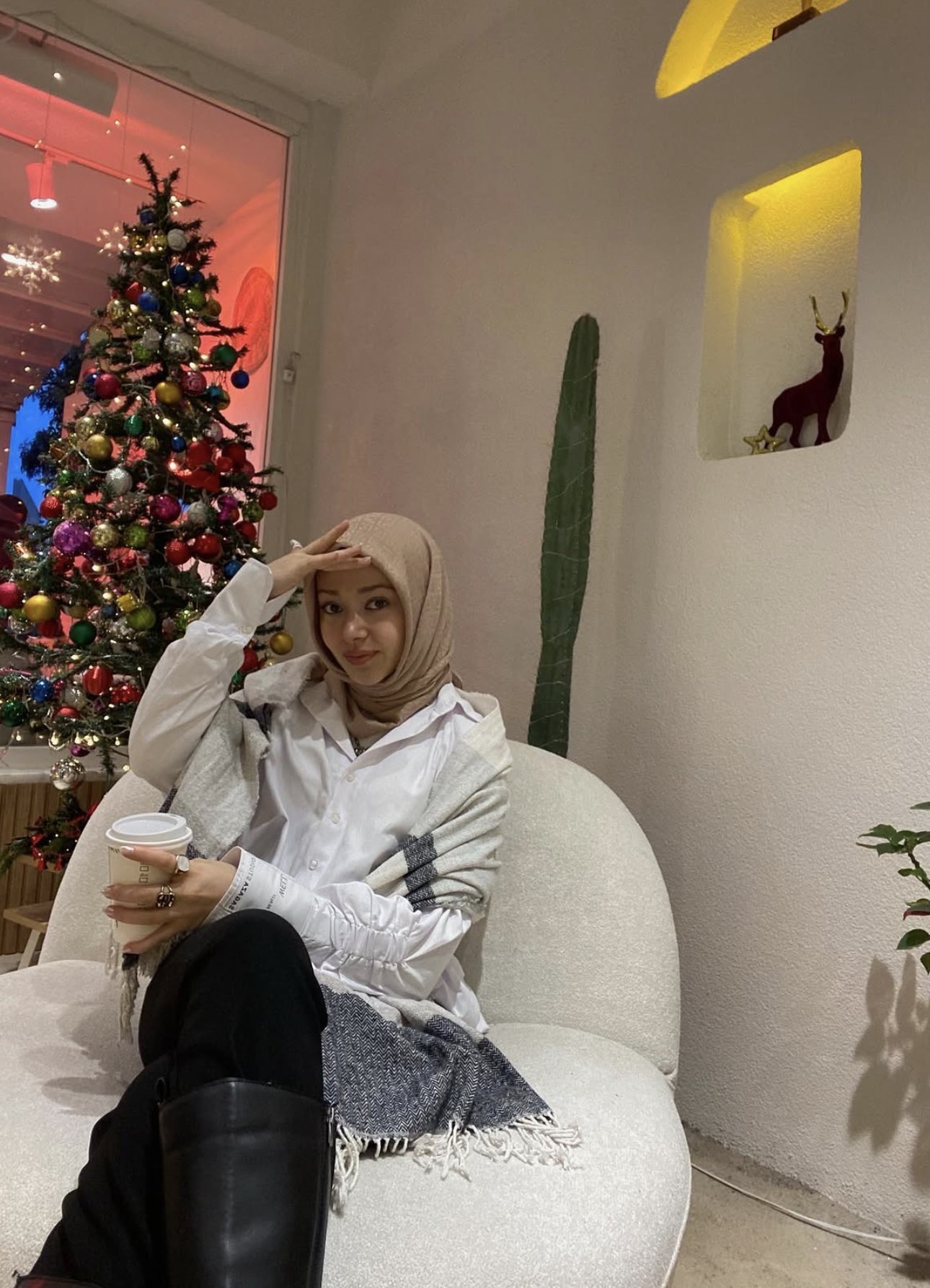 Hacıseyitali Genç Bayan Bayan Escort Asya