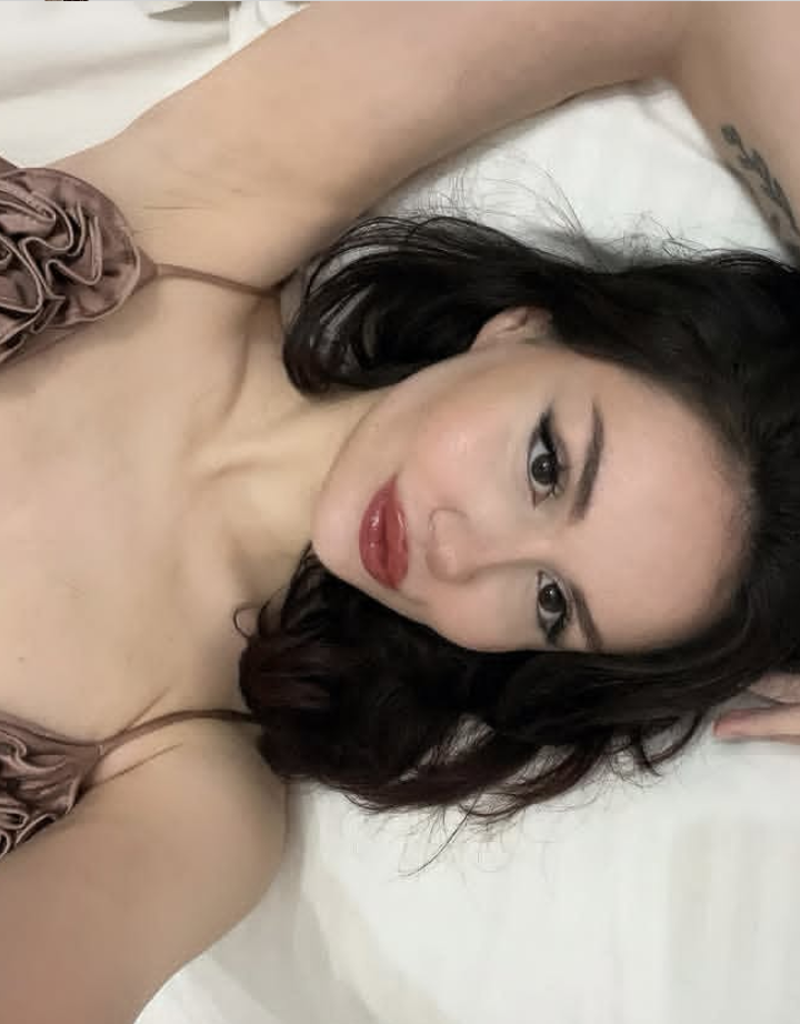 Ufacık Dul Escort Bayan Şeyda